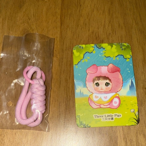 Nommi Fairytale Town - Three Little Pigs - Picture 6 of 6